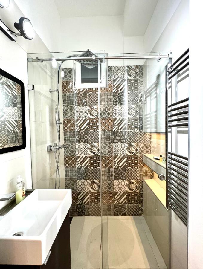 Wonderful Design Apartment In The City Centre Budapest Esterno foto